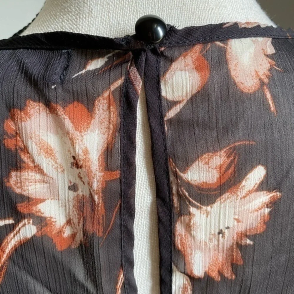 Ash & Violet Black Floral Blouse Bodysuit Size M